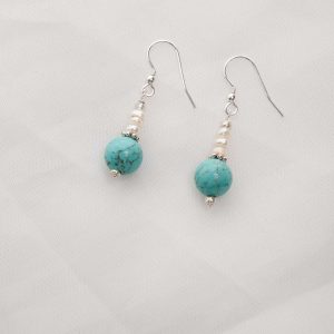 Turquoise and freshwater pearl earrings
