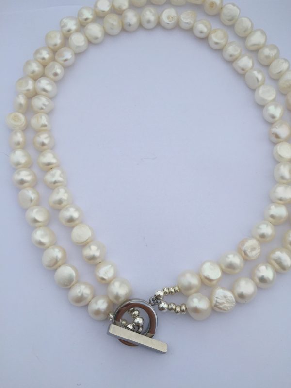 Freshwater pearls hand made in cork